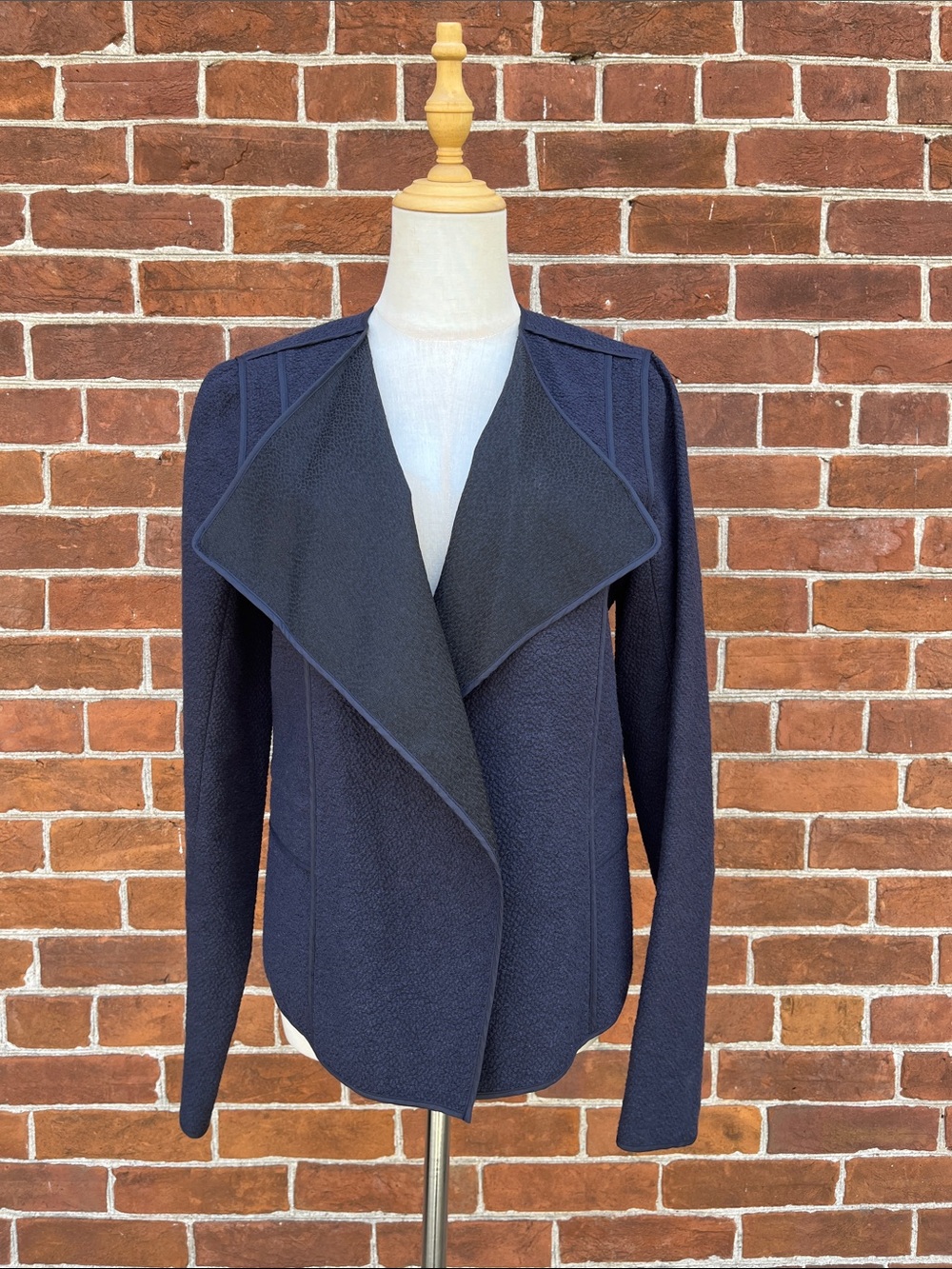 Vince Navy Textured Open-Front Draped Blazer